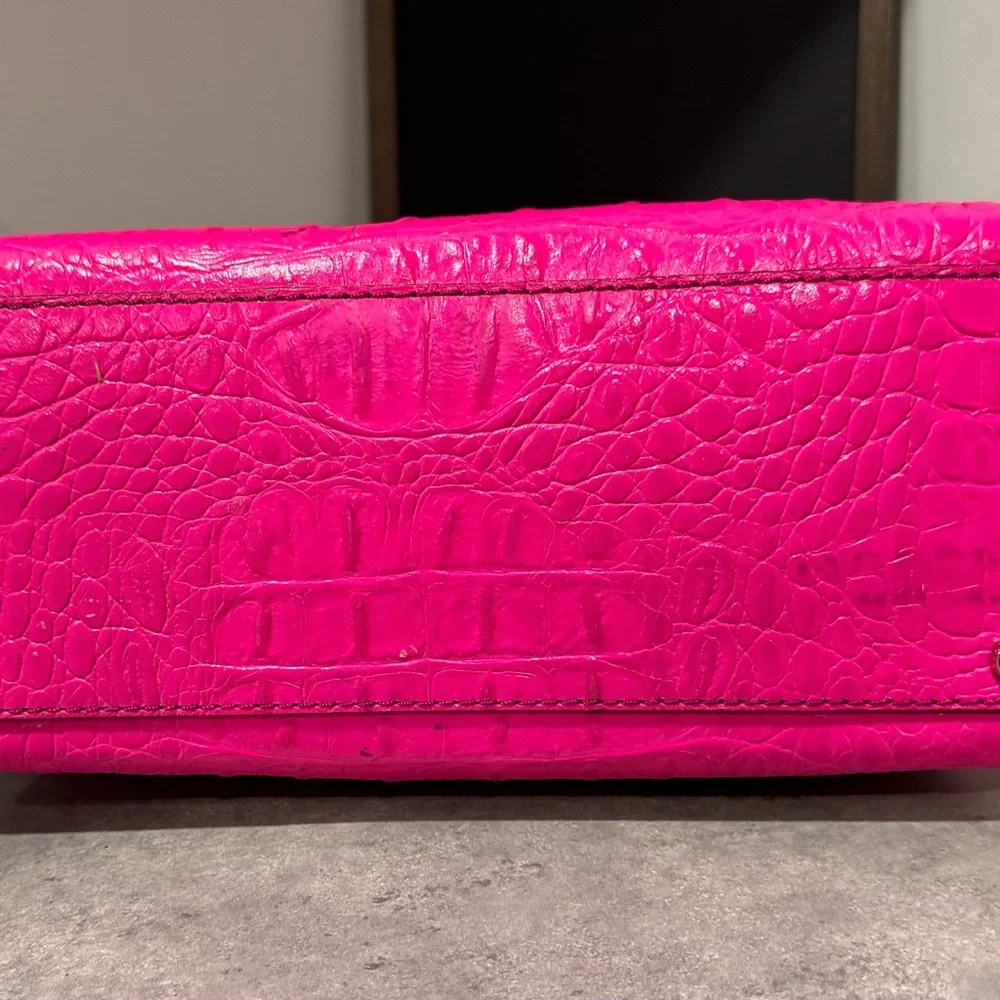 Kate Spade Doris Neon Pink Crocodile Print Handbag! - Picture 7 of 14